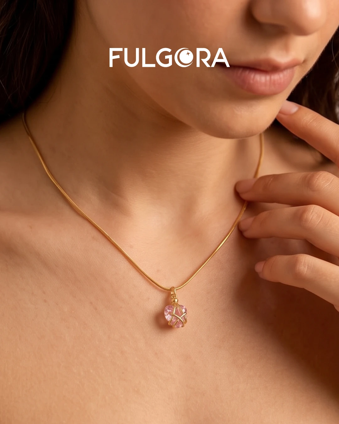 Collar con Colgante de piedra natal con forma de corazón chapado en oro