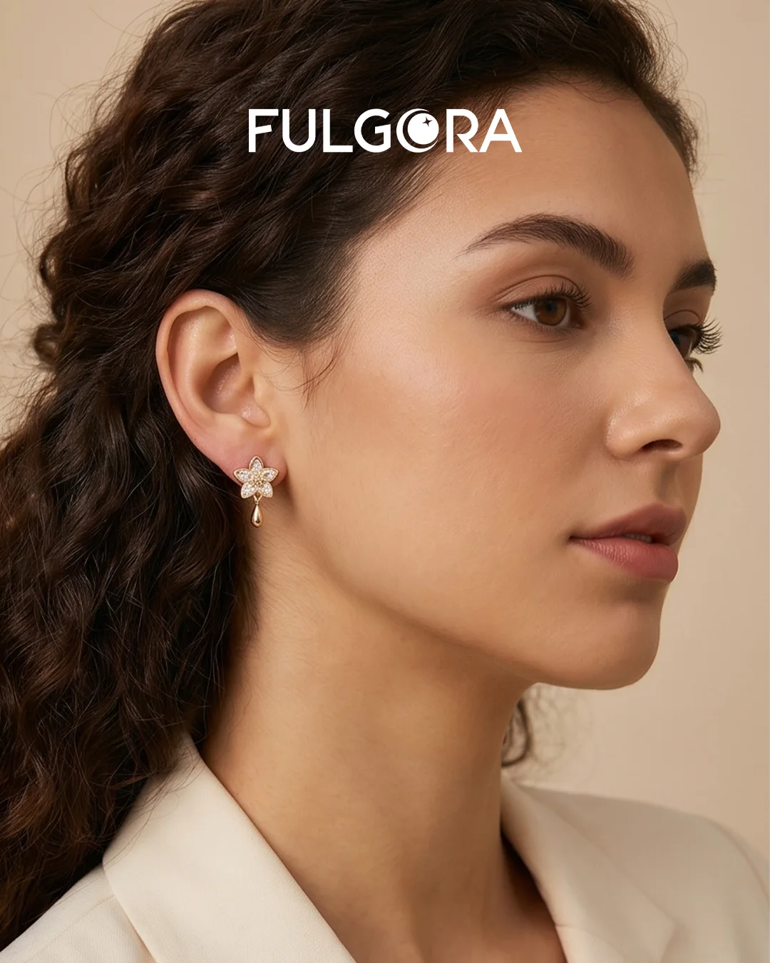 Pendientes Florales Gota de Agua - Oro y Circonitas