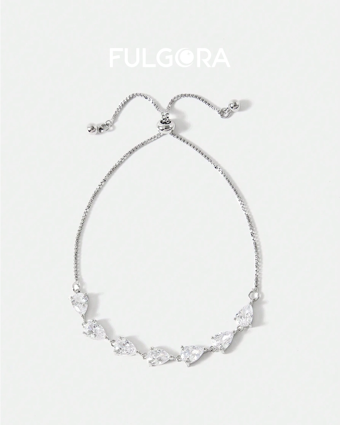 Brazalete Elegante de Hoja - Plata y Piedras Brillantes