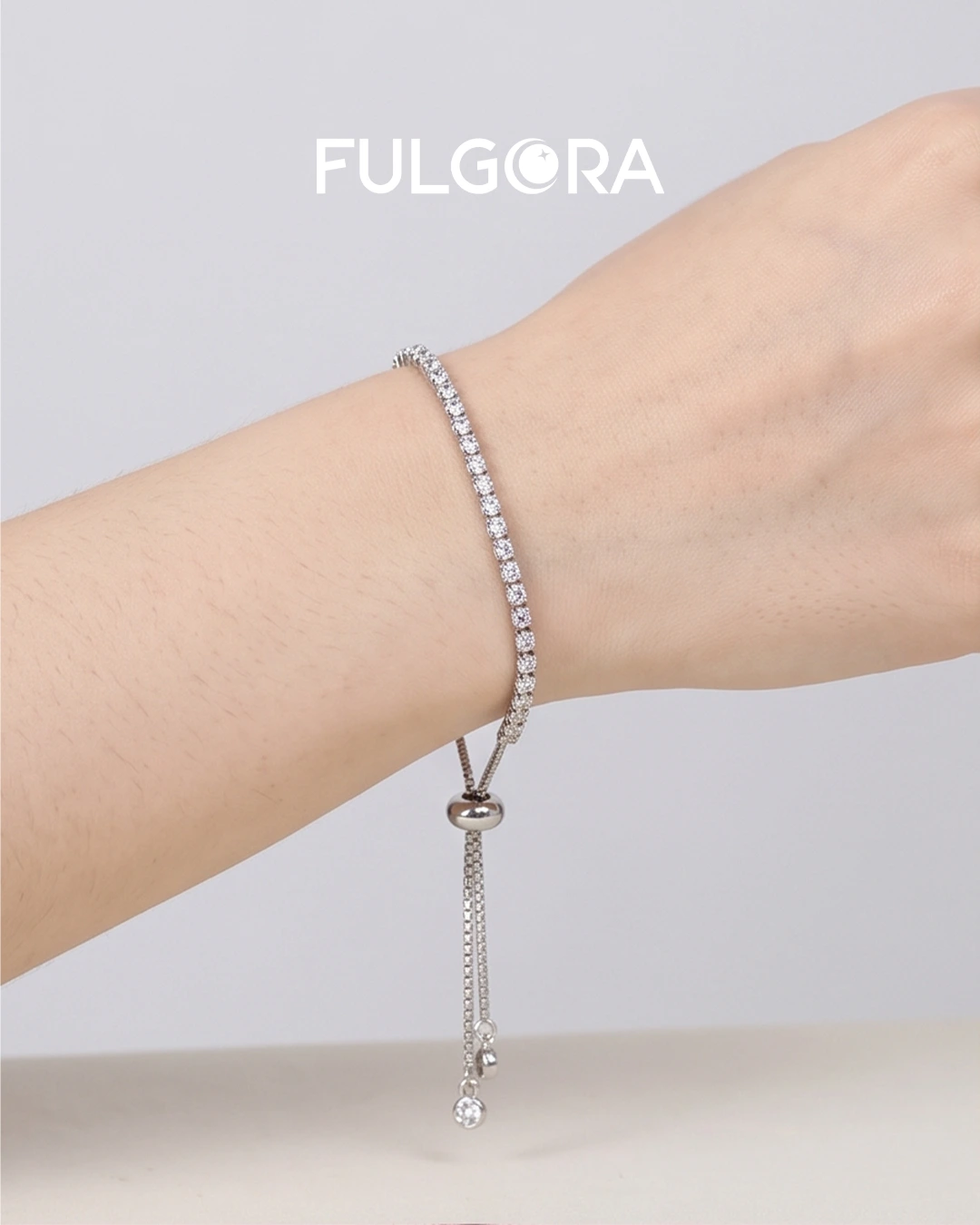 Pulsera de Tenis Minimalista - Plateada y Circonitas
